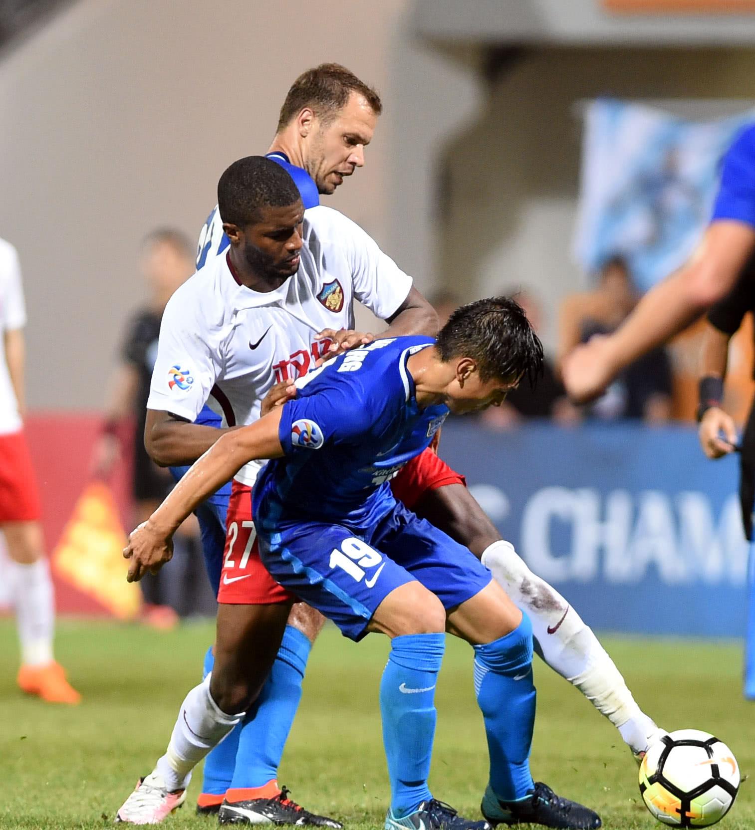 亚冠赛后再迎强敌,门兴格拉德巴赫内部沟通,主帅态度:质疑声仍在,医务组通报恢复 亚冠赛后再迎强敌,门兴格拉德巴赫内部沟通,主帅态度:质疑声仍在,医务组通报恢复