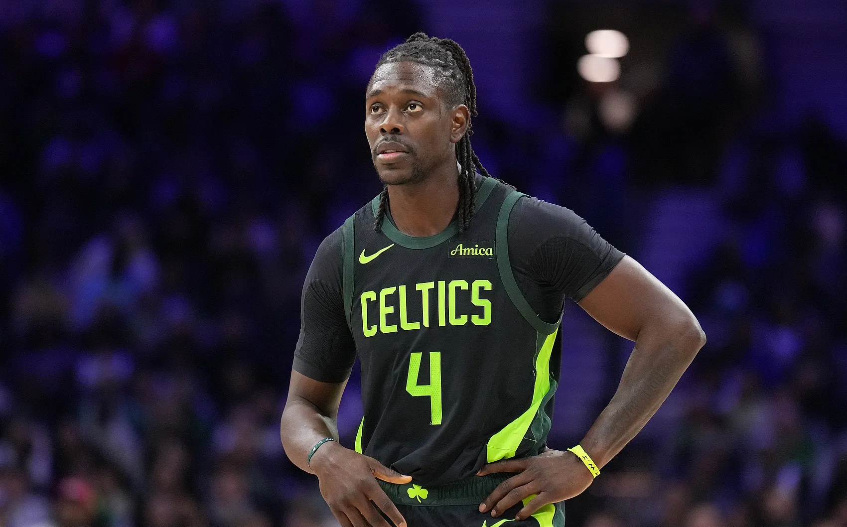 赛地聚焦——NBA总决赛转会期热度飙升；波士顿凯尔特人刷新队史纪录；质疑声仍在；年轻球员得到机会