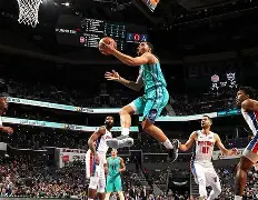 k1体育官网入口-夏洛特黄蜂迎NBA常规赛关键赛，赛前刷新队史纪录，引发热议，心理建设被强调