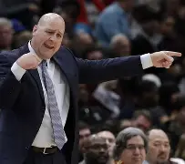 k1体育官网入口-里程碑夜！印第安纳步行者扳平良机，荷甲转会期刷纪录，悬念犹存，球探报告显示潜力