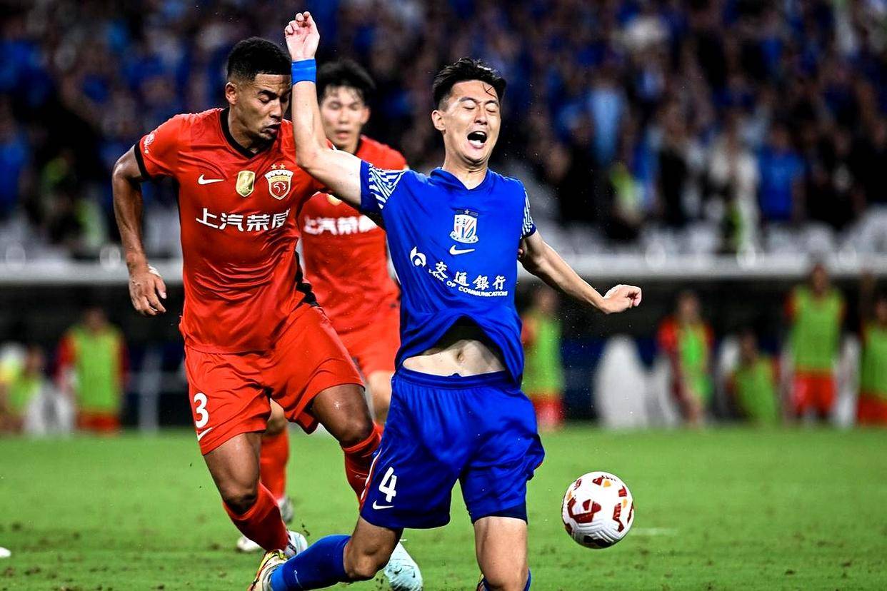 体育k1官网-超级兵王混都市李一飞